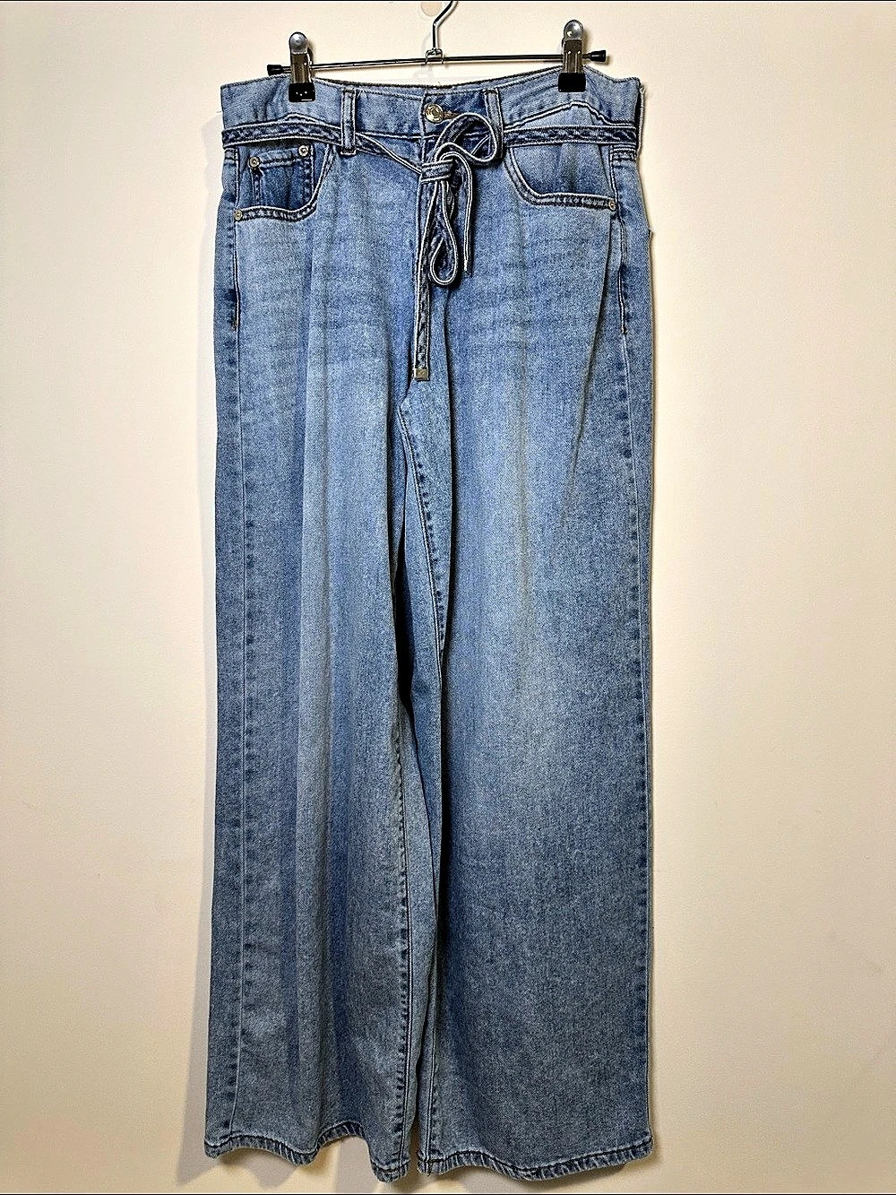 OAT New York Cloud Luxe Denim Wide Leg Jeans in Blue Waist 27 Like New